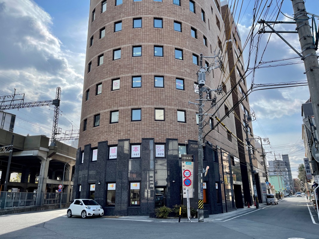 駅近のコワーキングスペース