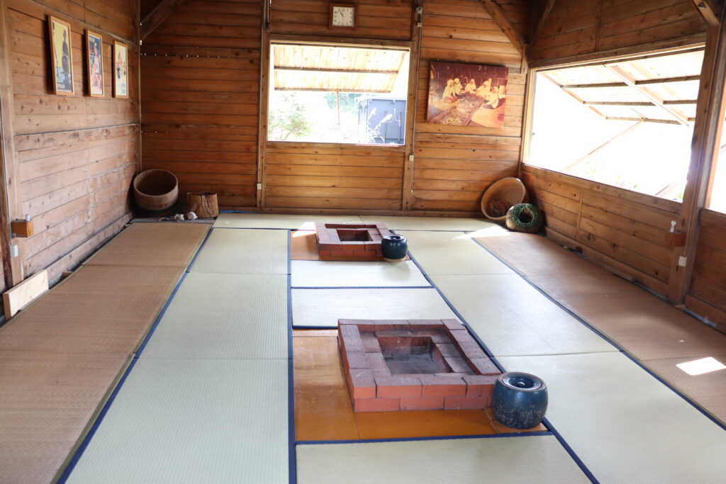 畳タイプ(16名)