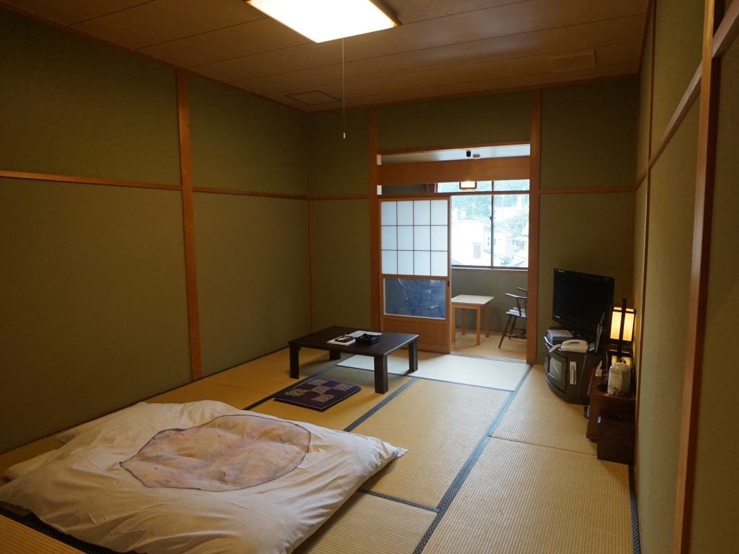 客室(和室)