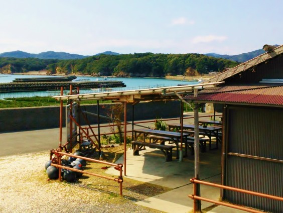 海女小屋はちまんかまど